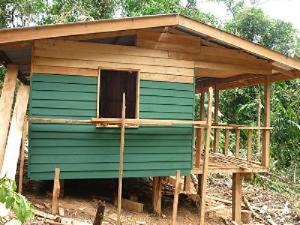 Barekasi Eco-lodge being built.
