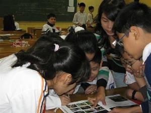 Applicant trained the schoolchildrens for species's identification.