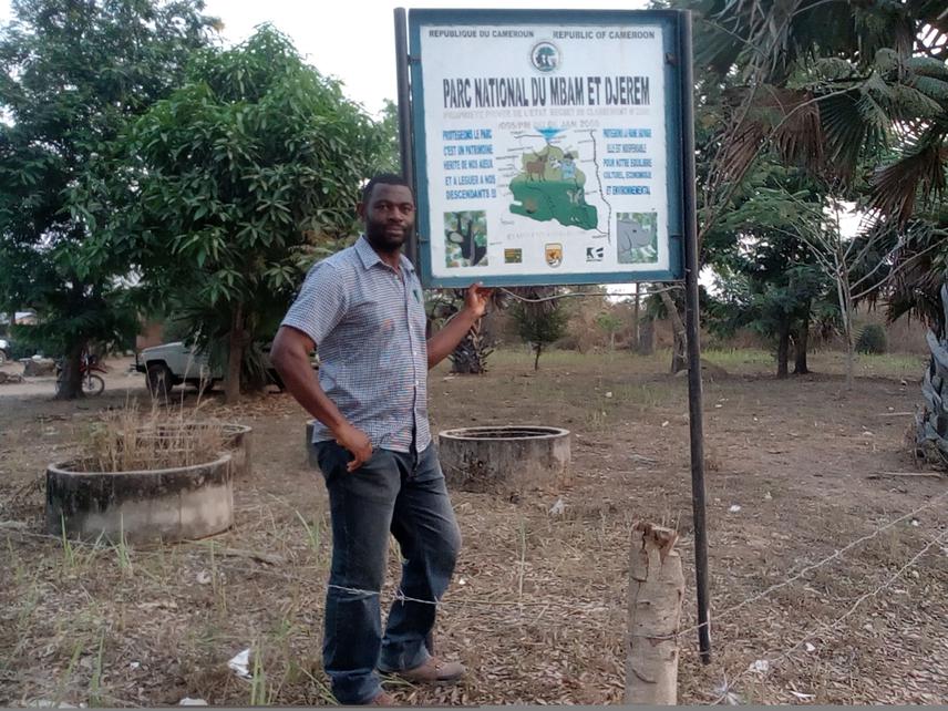 The trainer in Mbakaou camp in the northern sector of Mbam and Djerem National Park.