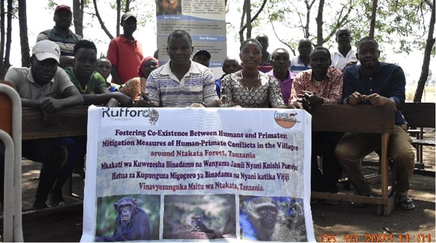 Farmers after being taught on various aspects of wildlife conservation, sustainable utilization of natural resources, the possible dangers of consuming bushmeat, sustanable farming and various approaches to be adopted to mitigate human-primate conflicts.