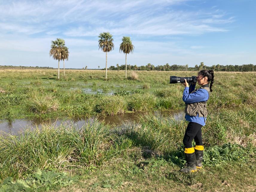 Researcher, Fátima Ortiz, photographing the study area. ©Griselda Zárate.